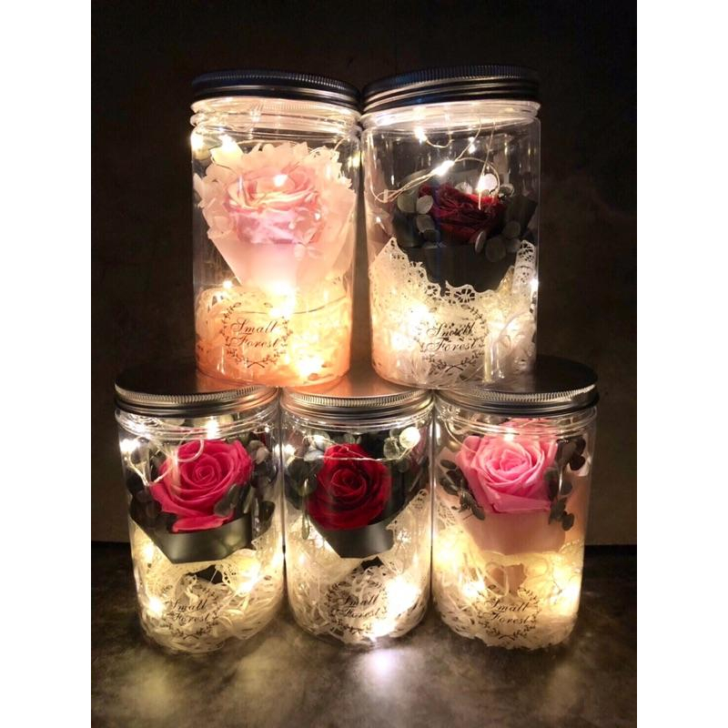 永生玫瑰花 乾燥花 聖誕節 情人節 兔尾草 禮物 玫瑰 卡斯比亞 花罐 禮盒 LED燈串 婚禮小物 畢業花束 畢業禮物-細節圖4