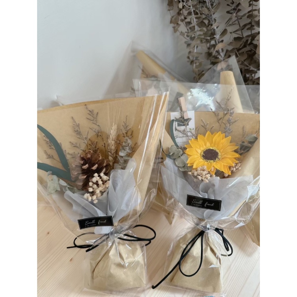 向日葵 康乃馨  木棉花 松果 花束 乾燥花 生日禮物 畢業花束 情人節 母親節 送禮 聖誕花束-細節圖5