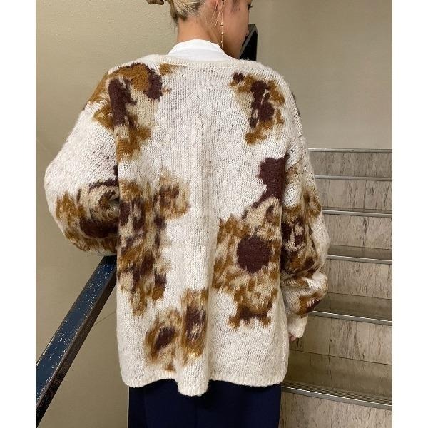 ：常花二手：🇯🇵 AIC. ✿ 花卉圖騰針織開襟衫（實拍照請看下方商品說明欄）日牌正品 現貨-細節圖2