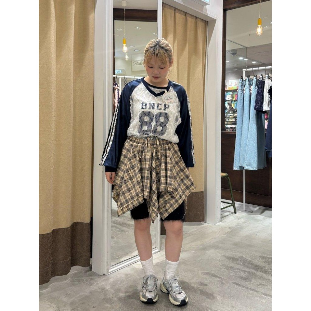 ：常花二手：🇯🇵 CIAOPANIC ✿ 格紋不對稱層次短裙（實拍照請看下方商品說明欄）日牌正品 現貨-細節圖4