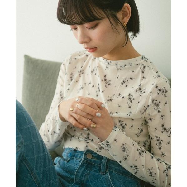 ：常花二手：🇯🇵 VANNIE U ✿ 碎花圖騰彈性透膚上衣（實拍照請看下方商品說明欄）日牌正品 現貨-細節圖2