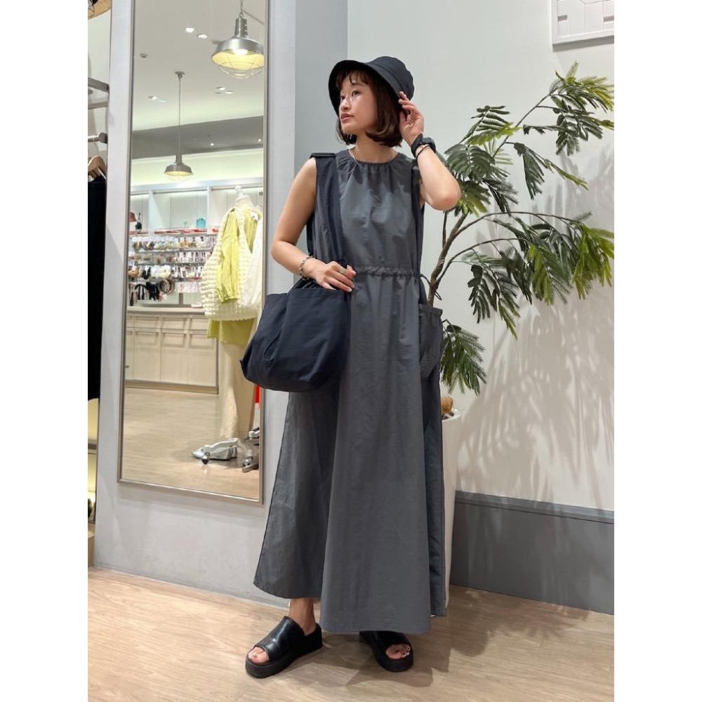 ：常花二手：🇯🇵 LOWRYS FARM ✿ 工裝大口袋背心洋裝（實拍照請看下方商品說明欄）日牌正品 現貨-細節圖8