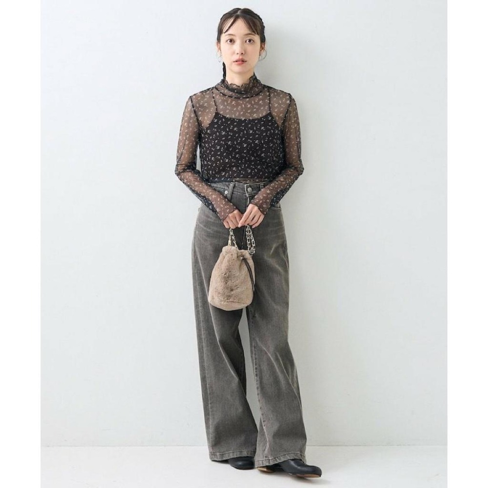 ：常花二手：🇯🇵 FREAK’S STORE ✿ 小花透膚木耳邊上衣（實拍照請看下方商品說明欄）日牌正品 現貨-細節圖3