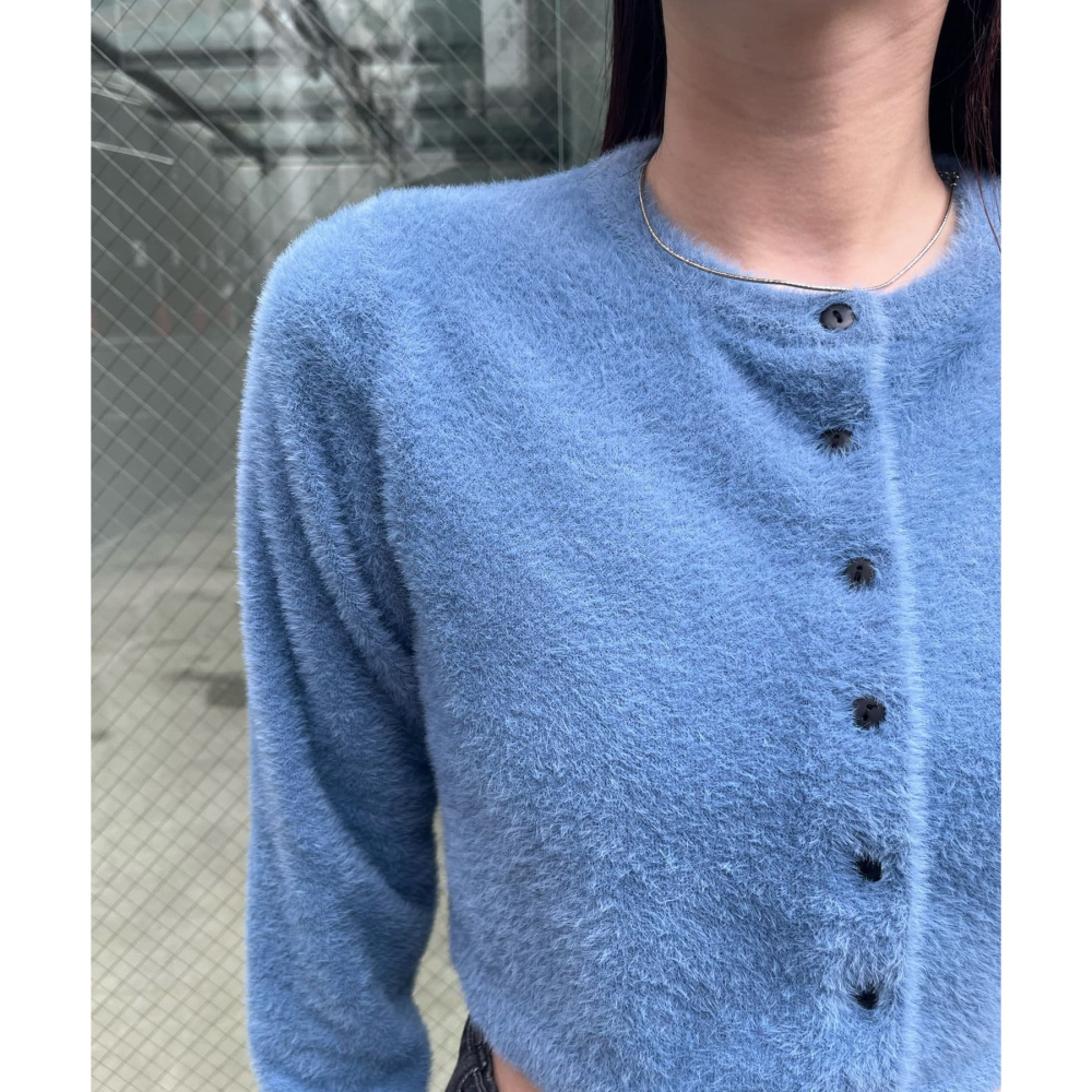 ：常花二手：🇯🇵 mline ✿ 短版俐落毛絨感針織上衣（實拍照請看下方商品說明欄）日牌正品 現貨-細節圖6