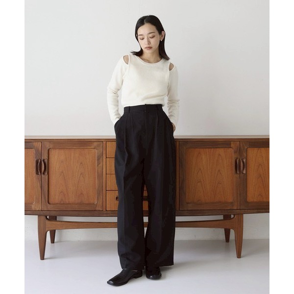 ：常花二手：🇯🇵 hellam ✿ 肩膀簍空針織內搭上衣（實拍照請看下方商品說明欄）日牌正品 現貨-細節圖3