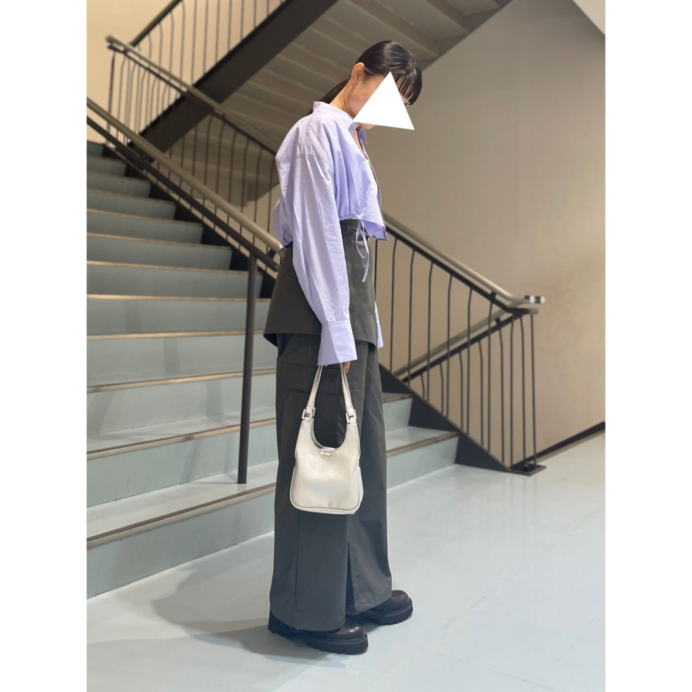 ：常花二手：🇯🇵 KBF ✿ 下擺抽繩短版襯衫（實拍照請看下方商品說明欄）日牌正品 現貨-細節圖3