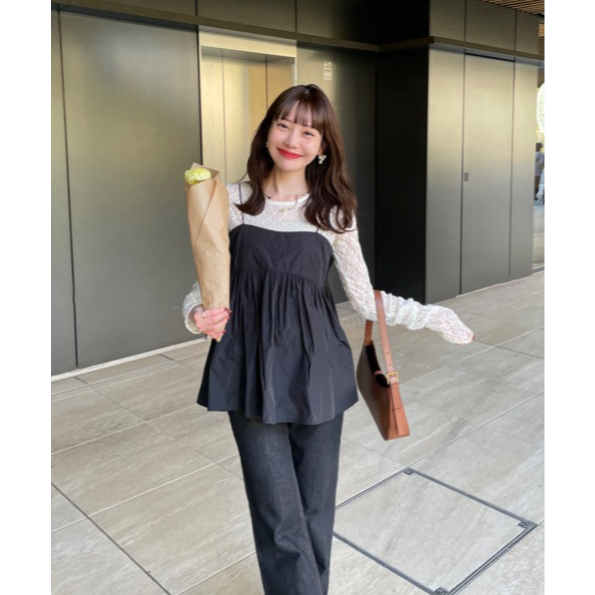 ：常花二手：🇯🇵 hinari ✿ 拼接蕾絲抓皺袖口透膚上衣（實拍照請看下方商品說明欄）日牌正品 現貨-細節圖6