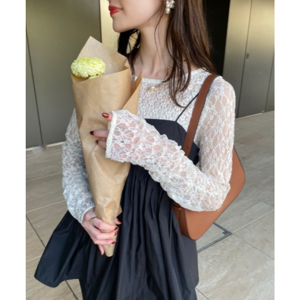 ：常花二手：🇯🇵 hinari ✿ 拼接蕾絲抓皺袖口透膚上衣（實拍照請看下方商品說明欄）日牌正品 現貨-細節圖8