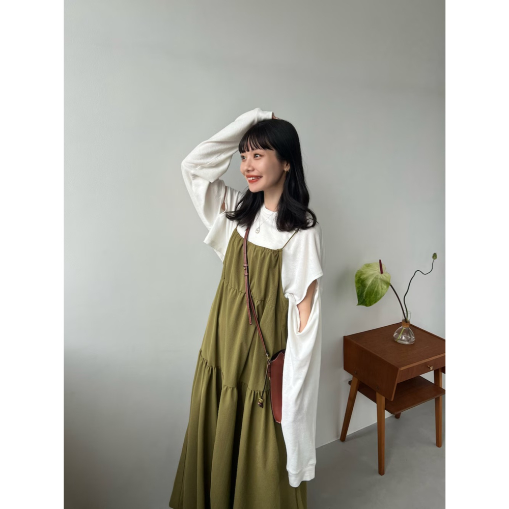 ：常花二手：🇯🇵 hinari ✿ Ｕ型挖背蛋糕吊帶洋裝（實拍照請看下方商品說明欄）日牌正品 現貨-細節圖6