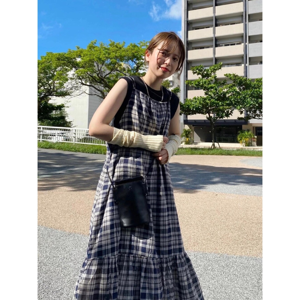 ：常花二手：🇯🇵 Kastane ✿ 夏日格紋吊帶洋裝（實拍照請看下方商品說明欄）日牌正品 現貨-細節圖11