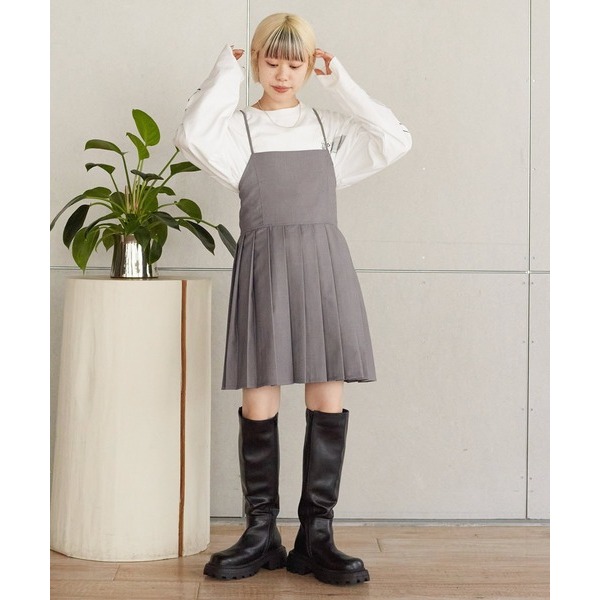 ：常花二手：🇯🇵 w closet ✿ 吊帶短版百褶學院風洋裝（實拍照請看下方商品說明欄）日牌正品 現貨-細節圖4