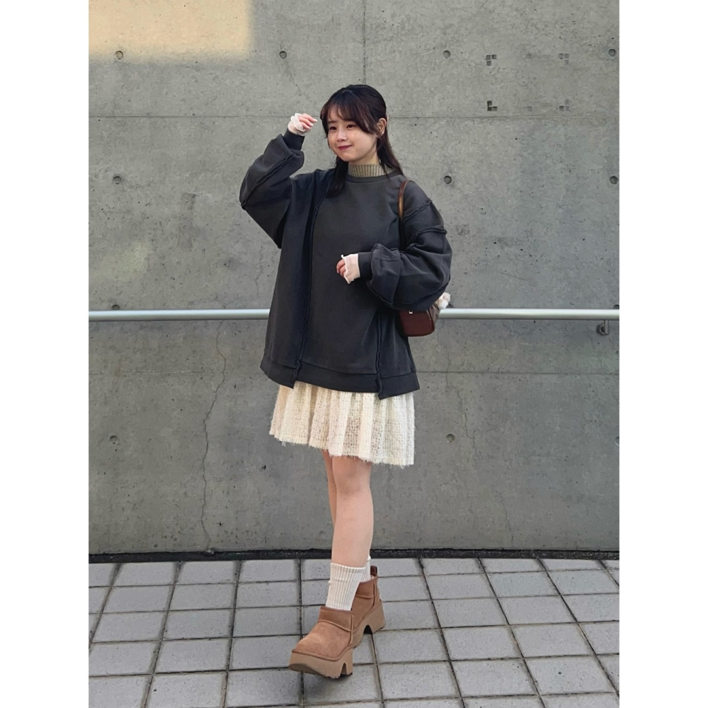 ：常花二手：🇯🇵 Kastane ✿ 毛絨絨緹花透膚吊帶外罩洋裝（實拍照請看下方商品說明欄）日牌正品 現貨-細節圖7