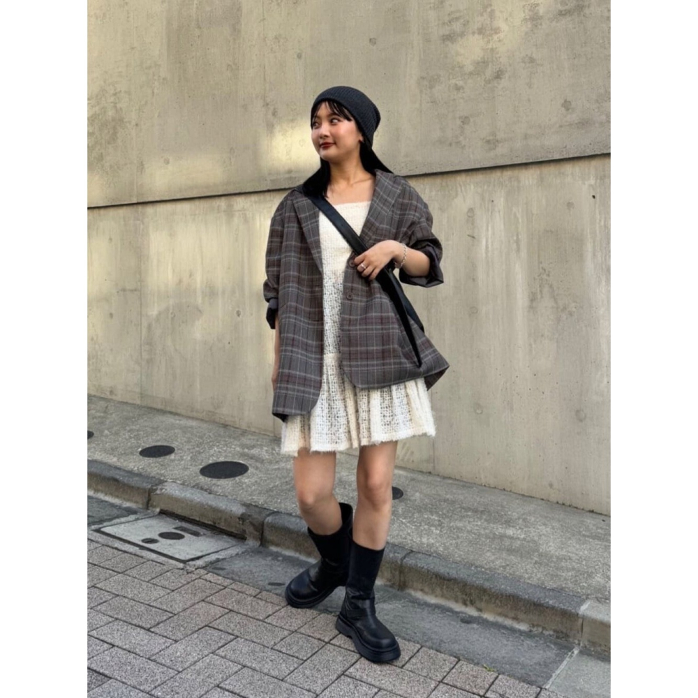 ：常花二手：🇯🇵 Kastane ✿ 毛絨絨緹花透膚吊帶外罩洋裝（實拍照請看下方商品說明欄）日牌正品 現貨-細節圖11