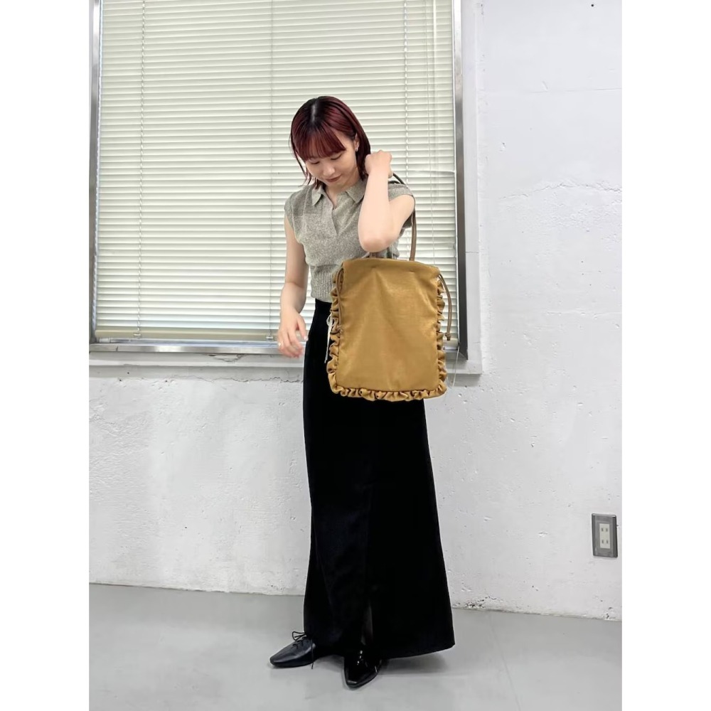：常花二手：🇯🇵 KBF ✿ 俐落造型針織翻領背心（實拍照請看下方商品說明欄）日牌正品 現貨-細節圖8