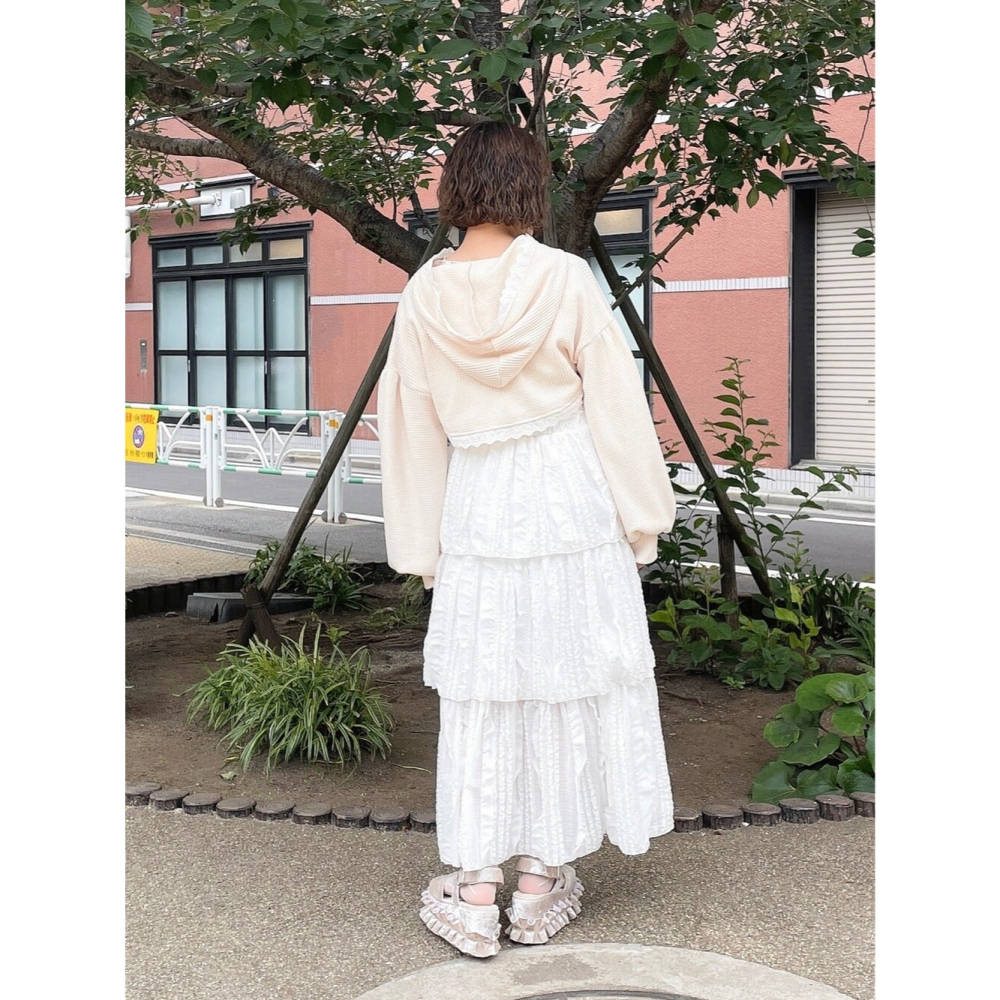 ：常花二手：🇯🇵 merry jenny ✿ 蕾絲滾邊短版造型連帽外套（實拍照請看下方商品說明欄）日牌正品 現貨-細節圖8