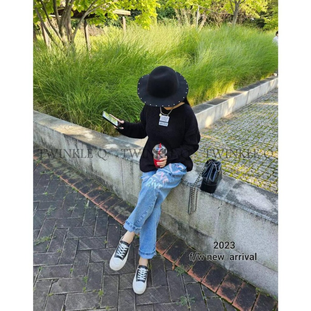 🎀 Twinkle Q 🎀-預購✈️正韓🇰🇷東大門 彩繪 塗鴉 愛心 字母 休閒 牛仔褲 長褲-細節圖3
