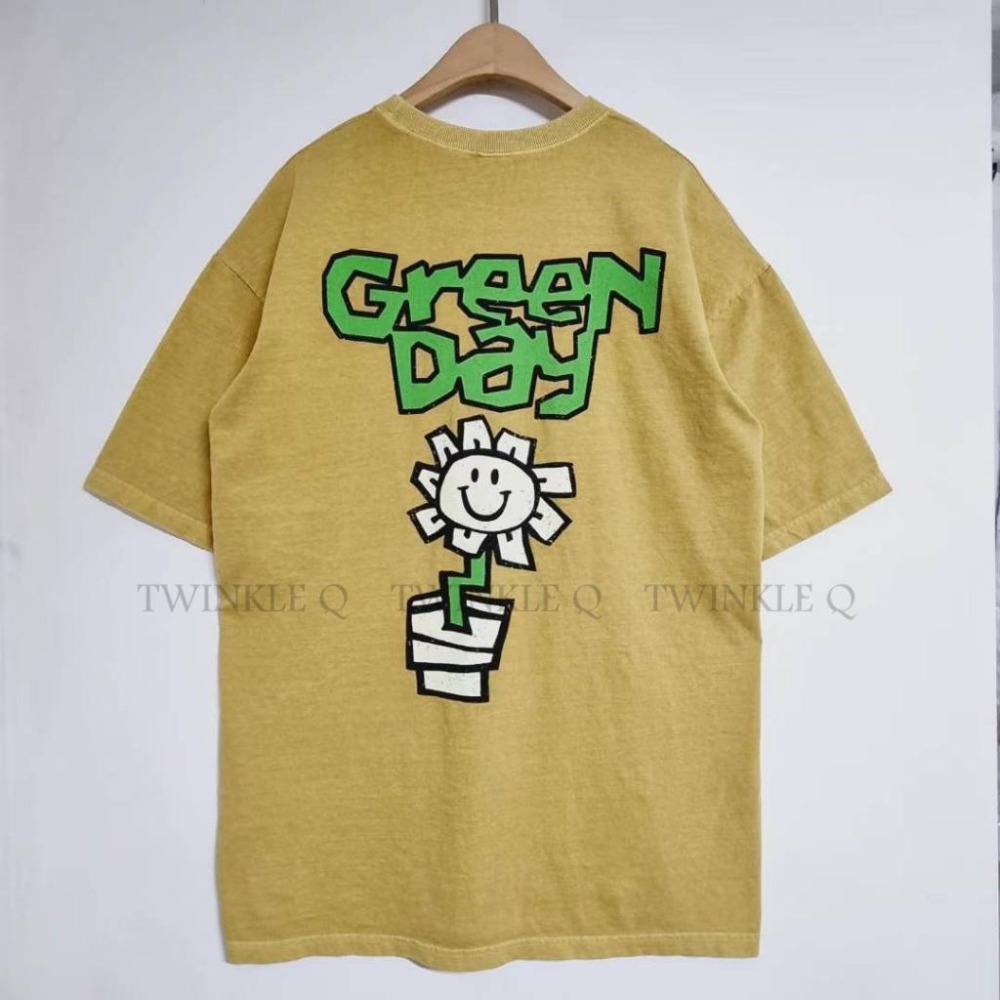 Twinkle Q韓國代購(現貨＋預購) ✈️東大門🔥南大門正韓 短袖t恤 微笑 花朵 休閒 短袖上衣 t恤 男女 中性-細節圖8