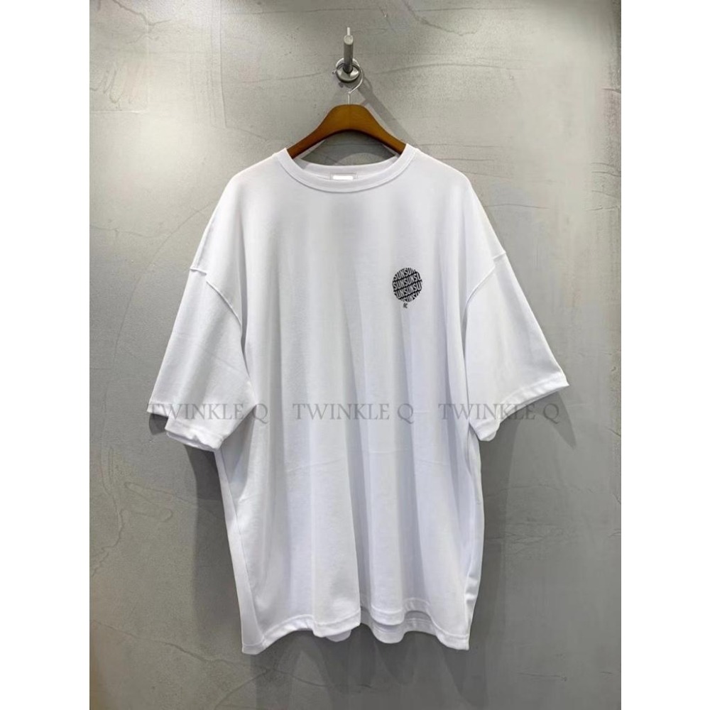 Twinkle Q韓國代購-預購✈️東大門🔥南大門正韓 短袖t恤 圓形 圖案 口袋 休閒上衣 短袖上衣 t恤 男女 中性-細節圖6
