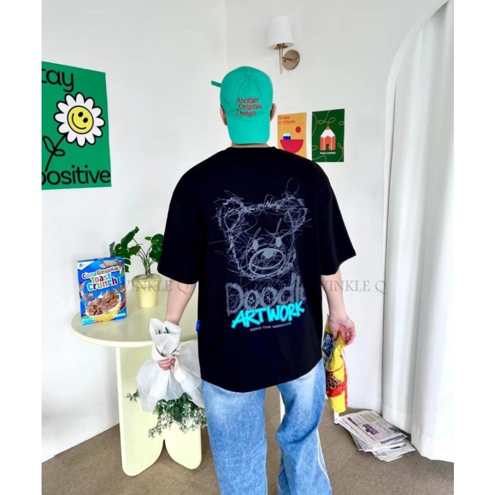 Twinkle Q韓國代購-預購✈️東大門🔥南大門正韓 短袖t恤 熊熊 藝術 塗鴨 圖案 休閒上衣 短袖 t恤 男女中性-細節圖2