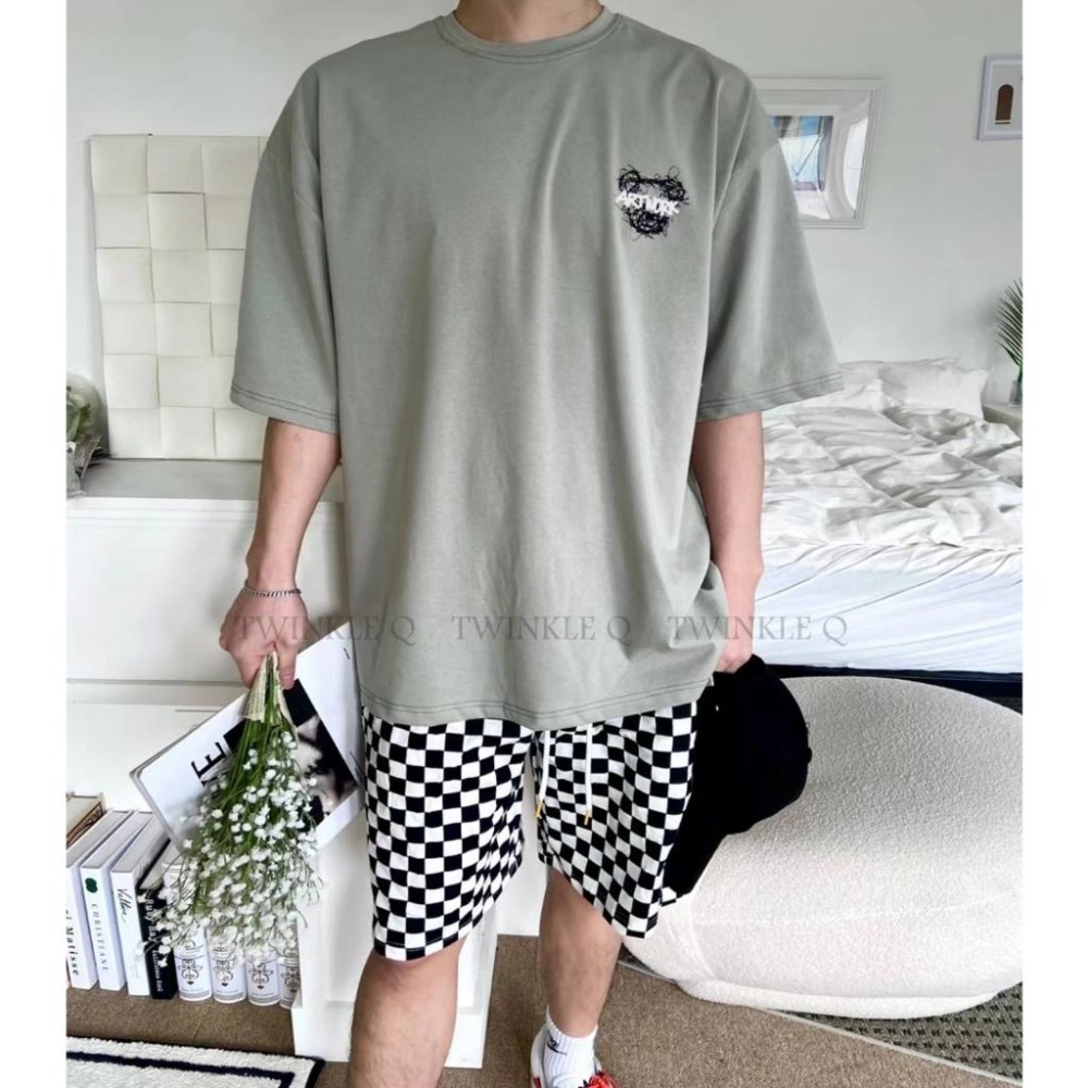 Twinkle Q韓國代購-預購✈️東大門🔥南大門正韓 短袖t恤 熊熊 藝術 塗鴨 圖案 休閒上衣 短袖 t恤 男女中性-細節圖4