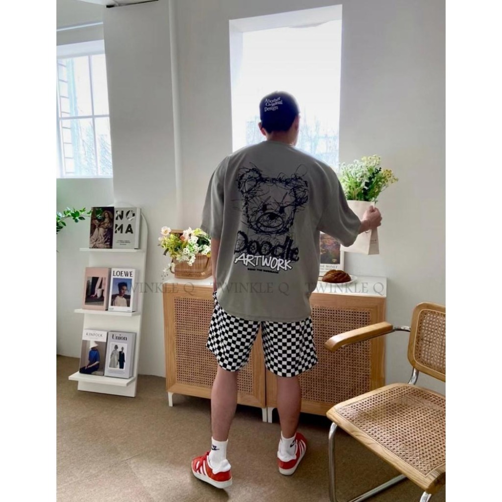 Twinkle Q韓國代購-預購✈️東大門🔥南大門正韓 短袖t恤 熊熊 藝術 塗鴨 圖案 休閒上衣 短袖 t恤 男女中性-細節圖5