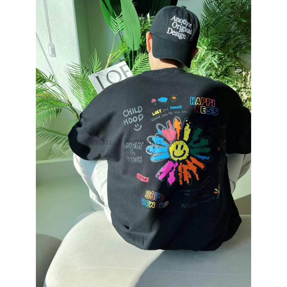 Twinkle Q韓國代購（現貨+預購）✈️東大門🔥南大門正韓 笑臉 塗鴨 印花 休閒上衣 大學t 長袖t恤 男女 中性-細節圖6