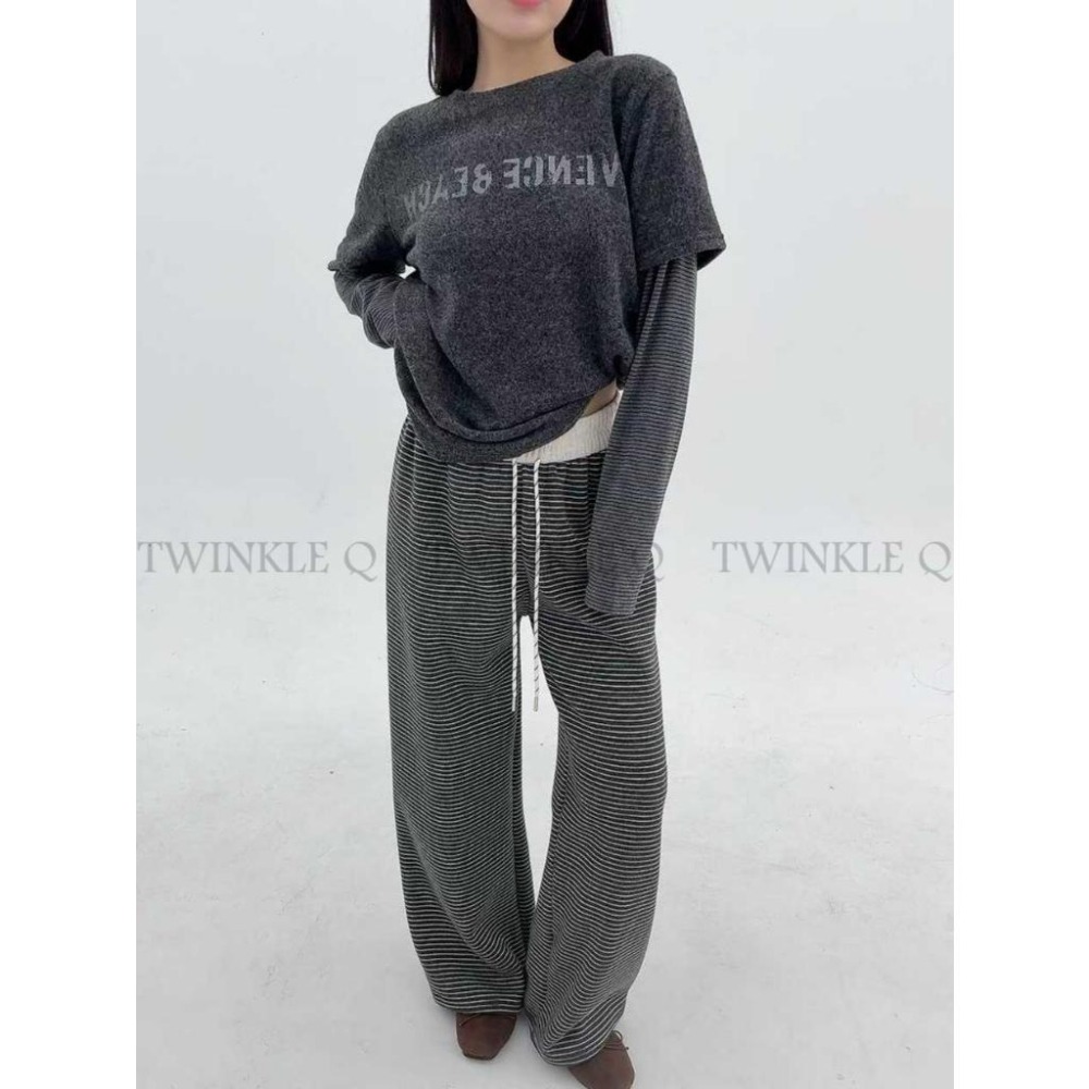 🎀TwinkleQ韓國代購BUY好物-預購✈️正韓🇰🇷 長袖上衣 字母 外磨毛 假兩件 條紋上衣 長袖t恤 長t-細節圖3