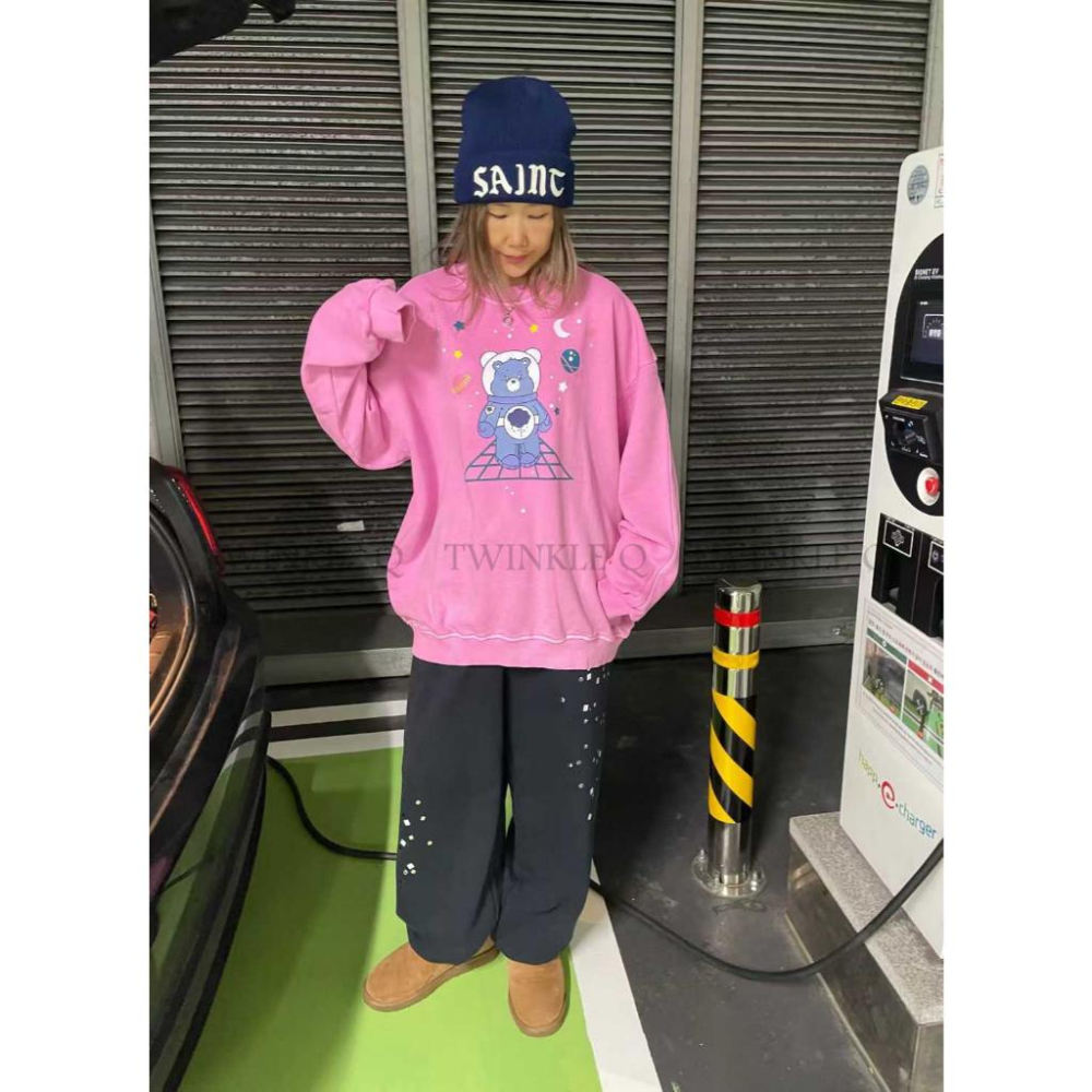🎀TwinkleQ韓國代購-預購✈️東大門🔥南大門正韓 大學t 太空彩虹熊 圖案印花 水洗t 寬鬆 休閒 長t 大學踢-細節圖6