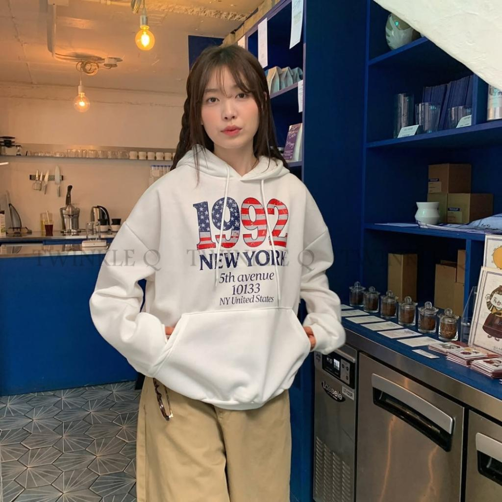 🎀TwinkleQ韓國代購-預購✈️東大門🔥南大門正韓 連帽t恤1992 圖案字母印花 休閒 連帽上衣 連帽衫 帽t-細節圖8