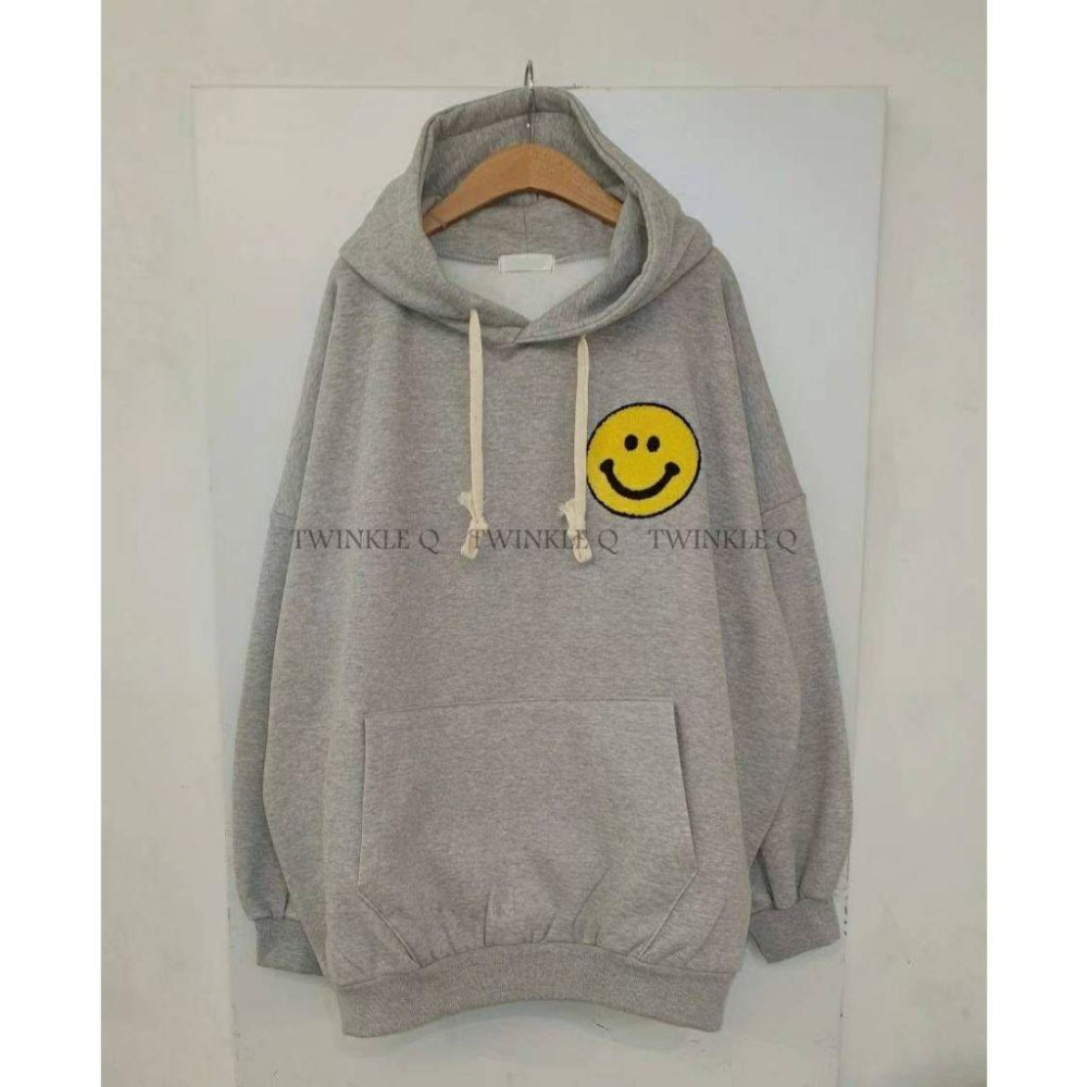 Twinkle Q韓國代購(現貨+預購) ✈️東大門🔥南大門正韓 連帽t恤 笑臉 長袖t恤 休閒 寬鬆 長袖上衣 帽Ｔ-細節圖7