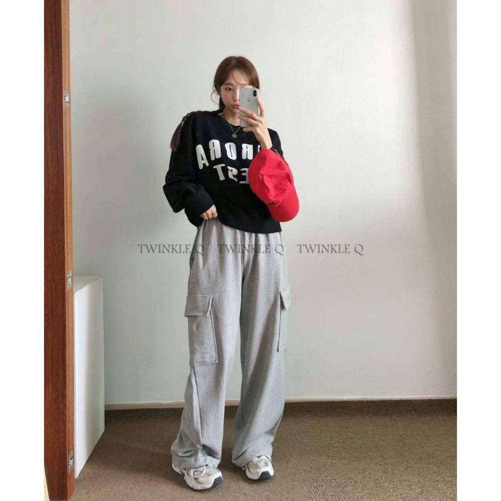 Twinkle Q韓國代購(現貨＋預購) ✈️東大門🔥南大門正韓 字母 印花 簡約 短版 大學t 長袖上衣 長袖t恤-細節圖7