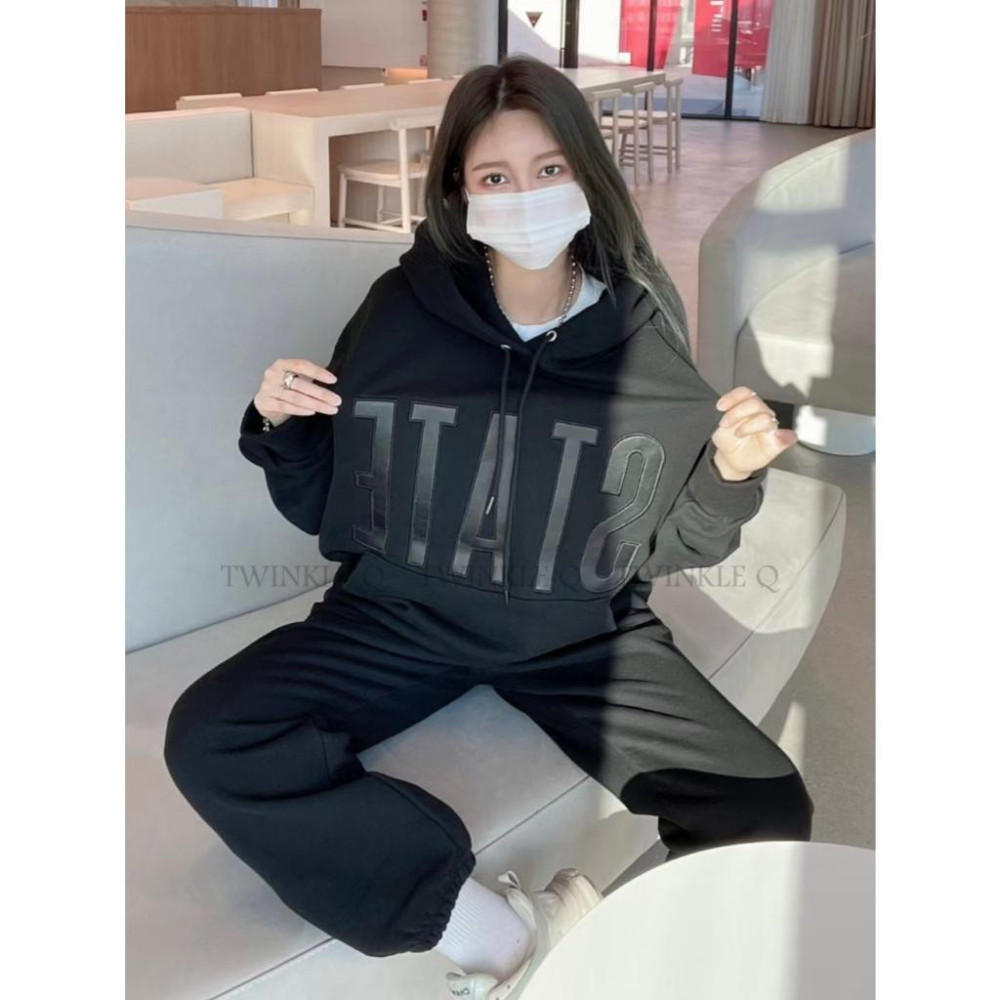 🎀Twinkle Q韓國代購-預購✈️東大門🔥南大門正韓 連帽t恤 大字母 簡約 百搭 連帽上衣 長t 帽t 男女中性-細節圖2