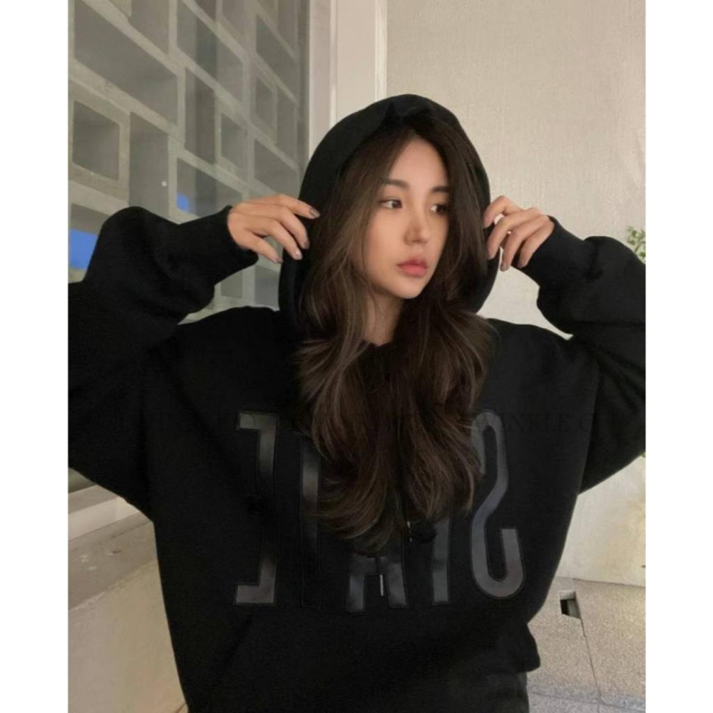 🎀Twinkle Q韓國代購-預購✈️東大門🔥南大門正韓 連帽t恤 大字母 簡約 百搭 連帽上衣 長t 帽t 男女中性-細節圖4