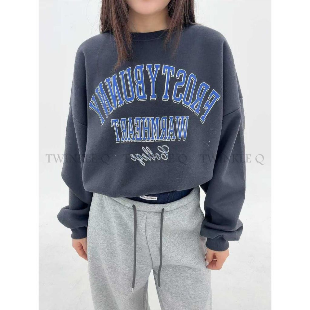 🎀TwinkleQ韓國代購BUY好物-預購✈️正韓🇰🇷 大學t 字母印花 刷毛 寬鬆 保暖 長袖上衣 長t 大學踢-細節圖4