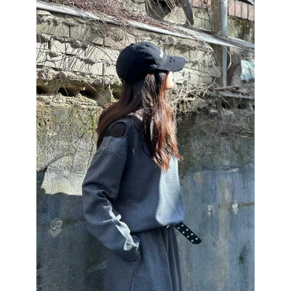 🎀TwinkleQ韓國代購BUY好物-預購✈️正韓🇰🇷 連帽上衣 素色 百搭 拉繩 露肩 長袖上衣 連帽衫 帽t-細節圖3