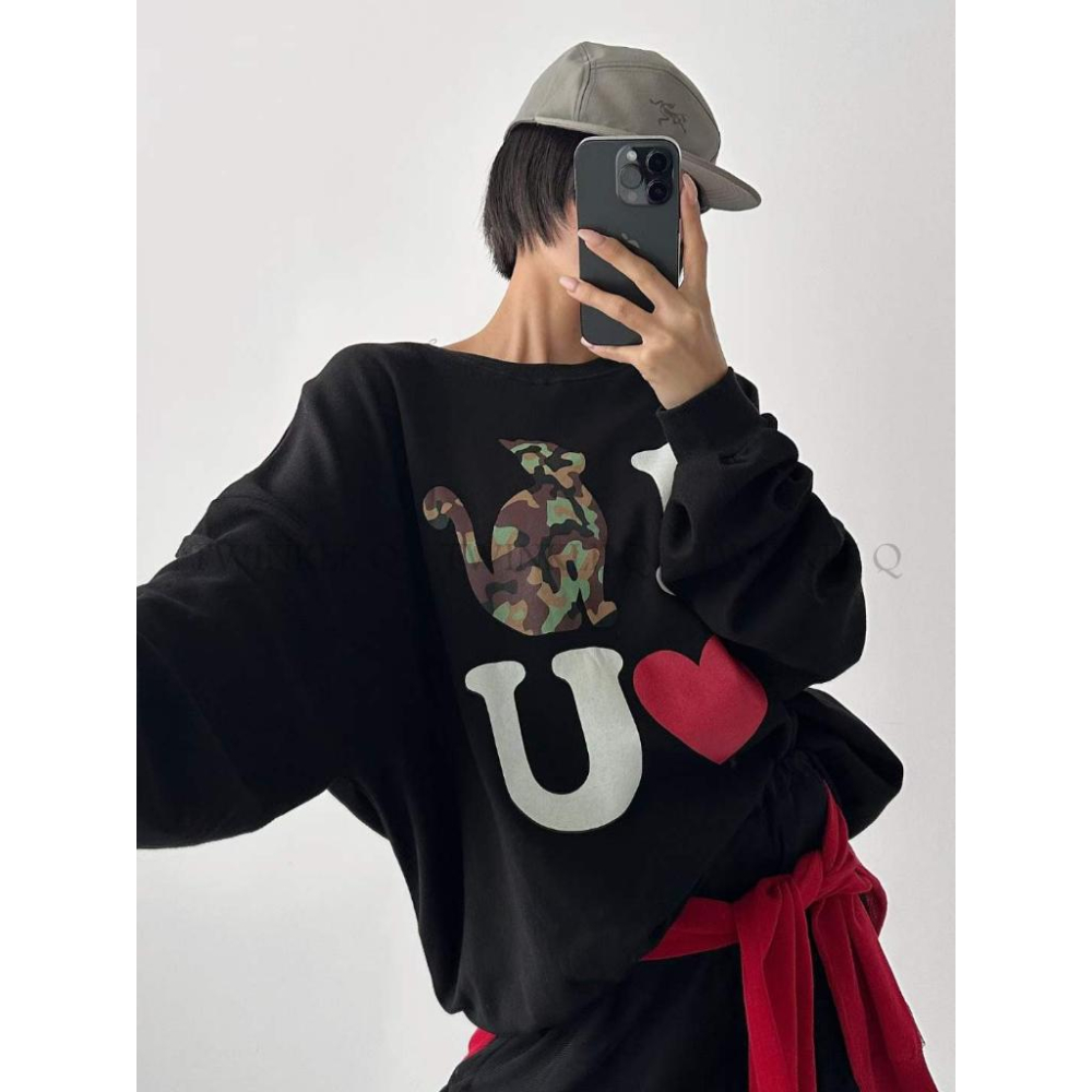 🎀TwinkleQ韓國代購BUY好物-預購✈️正韓🇰🇷 大學t 迷彩貓咪 字母 愛心 休閒上衣 寬鬆 長袖上衣 大學踢-細節圖7