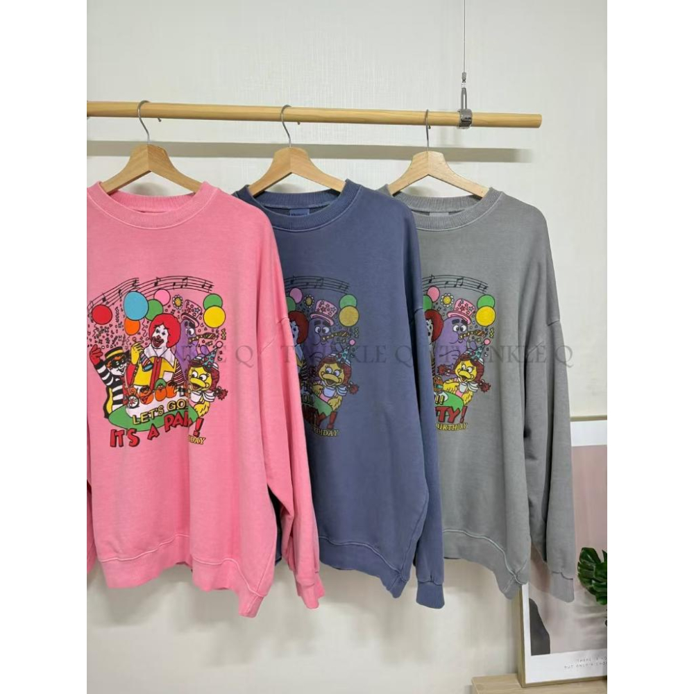 🎀TwinkleQ韓國代購BUY好物-預購✈️正韓🇰🇷 大學t 麥當當 派對 圖案印花 水洗t 寬鬆上衣 休閒 男女中性-細節圖8