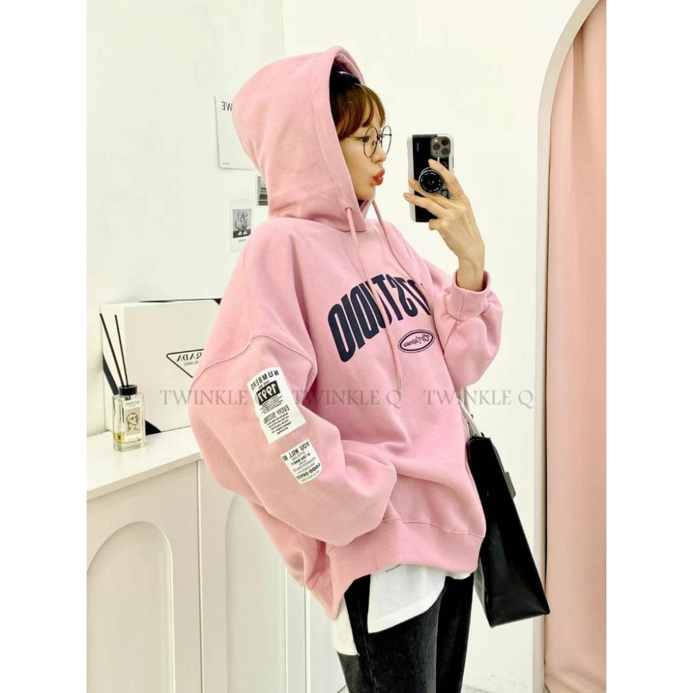 🎀 Twinkle Q韓國代購BUY好物-預購✈️正韓🇰🇷 連帽t恤 刷毛 印花 寬鬆t恤 連帽上衣 休閒上衣 帽t-細節圖3