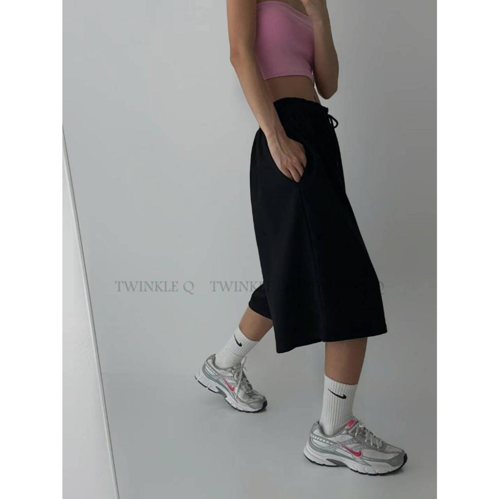 🎀TwinkleQ韓國代購BUY好物-預購✈️正韓🇰🇷 休閒短褲 字母 鬆緊 寬鬆 運動 短褲-細節圖5