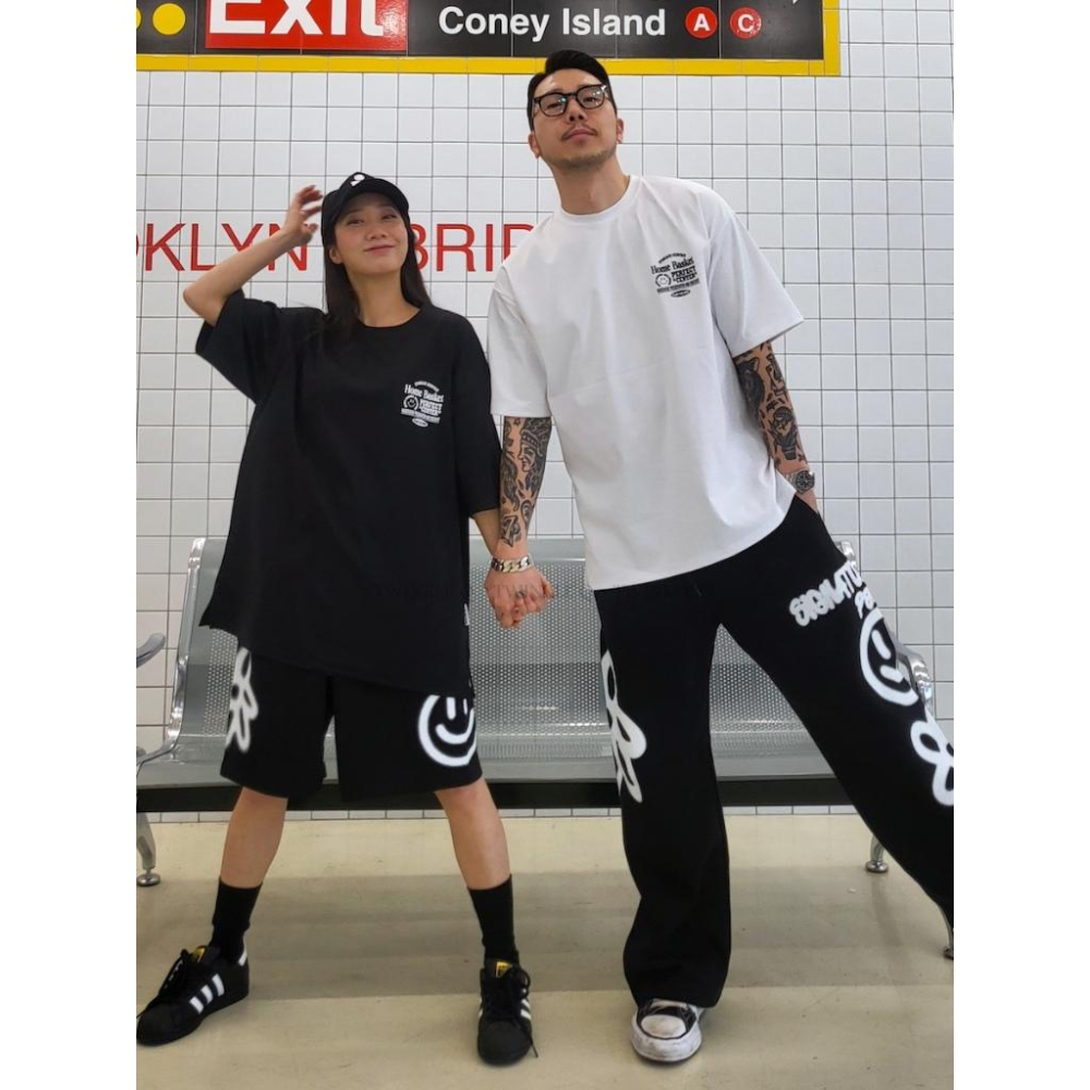 🎀Twinkle Q韓國代購-預購✈️東大門🔥南大門正韓 休閒短褲 笑臉 花朵 寬鬆 鬆緊 運動 短褲 男女 中性-細節圖4