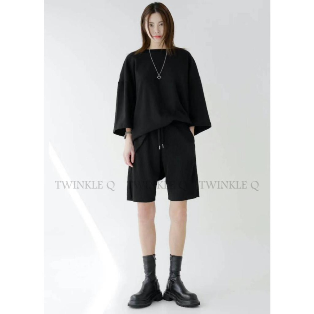 🎀Twinkle Q韓國代購(現貨-預購)✈️東大門🔥南大門正韓 短袖t恤 黃色塗鴨 笑臉 寬鬆 韓國t恤 短t 中性-細節圖4