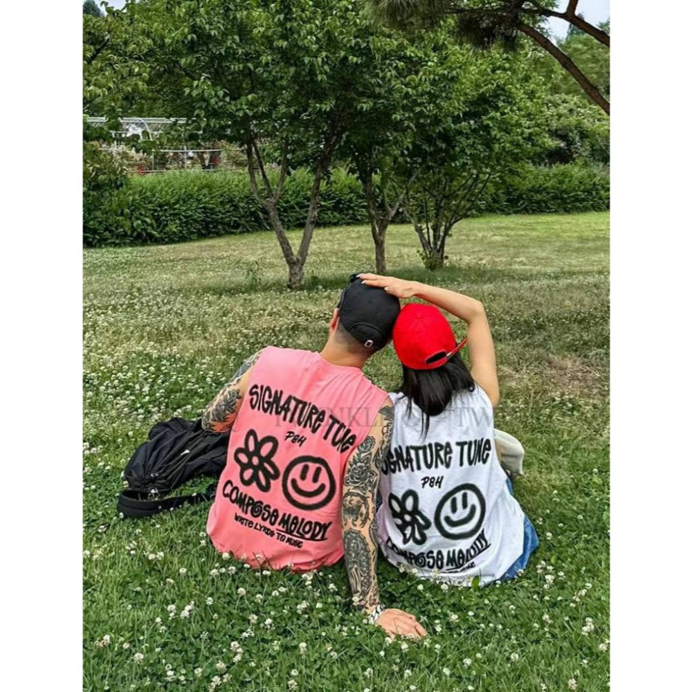 🎀Twinkle Q韓國代購(現貨＋預購) ✈️東大門🔥南大門正韓 背心 微笑 花朵 字母印花 韓國t恤 上衣 男女中性-細節圖2