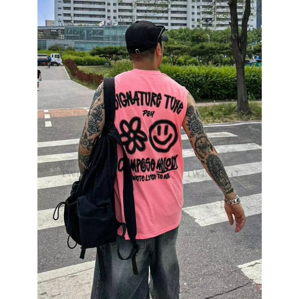 🎀Twinkle Q韓國代購(現貨＋預購) ✈️東大門🔥南大門正韓 背心 微笑 花朵 字母印花 韓國t恤 上衣 男女中性-細節圖3