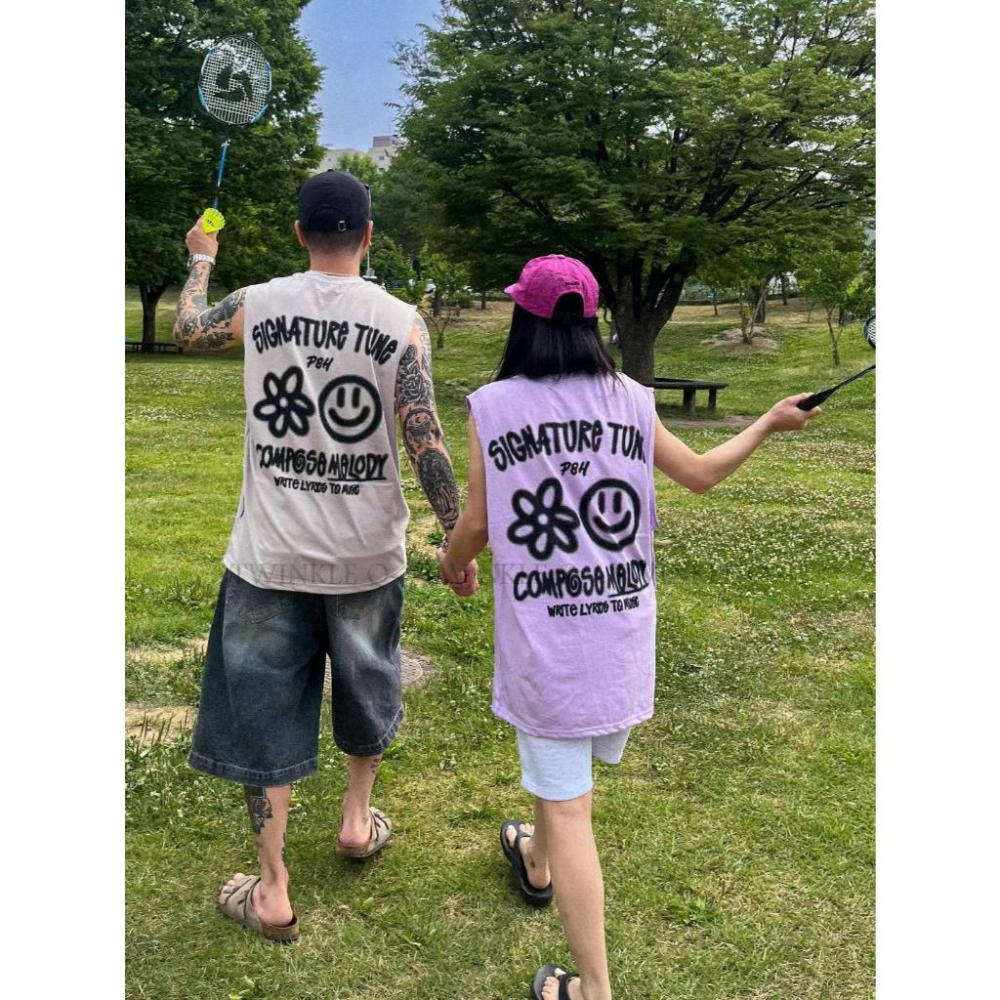 🎀Twinkle Q韓國代購(現貨＋預購) ✈️東大門🔥南大門正韓 背心 微笑 花朵 字母印花 韓國t恤 上衣 男女中性-細節圖4