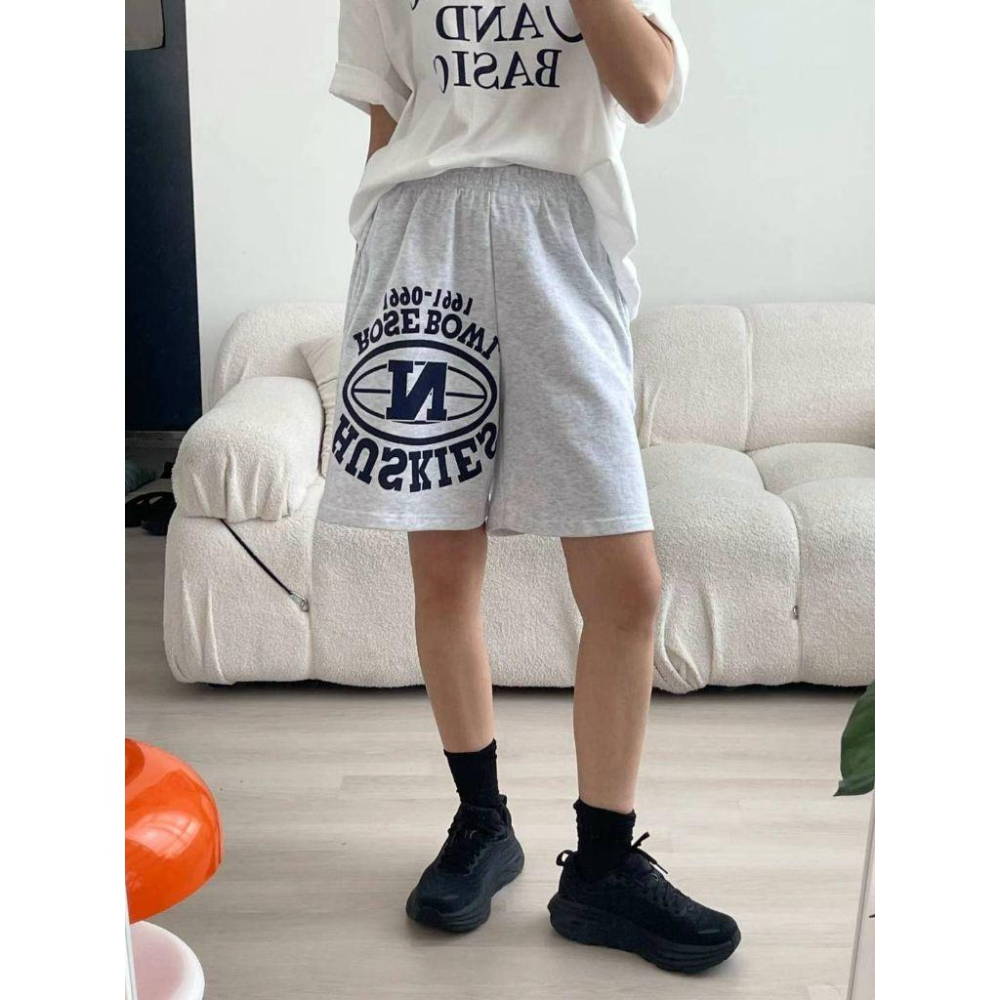 🎀Twinkle Q韓國代購(現貨＋預購)✈️東大門🔥南大門正韓 微笑 正反 圖案印花 百搭 休閒短褲 男女 中性-細節圖3