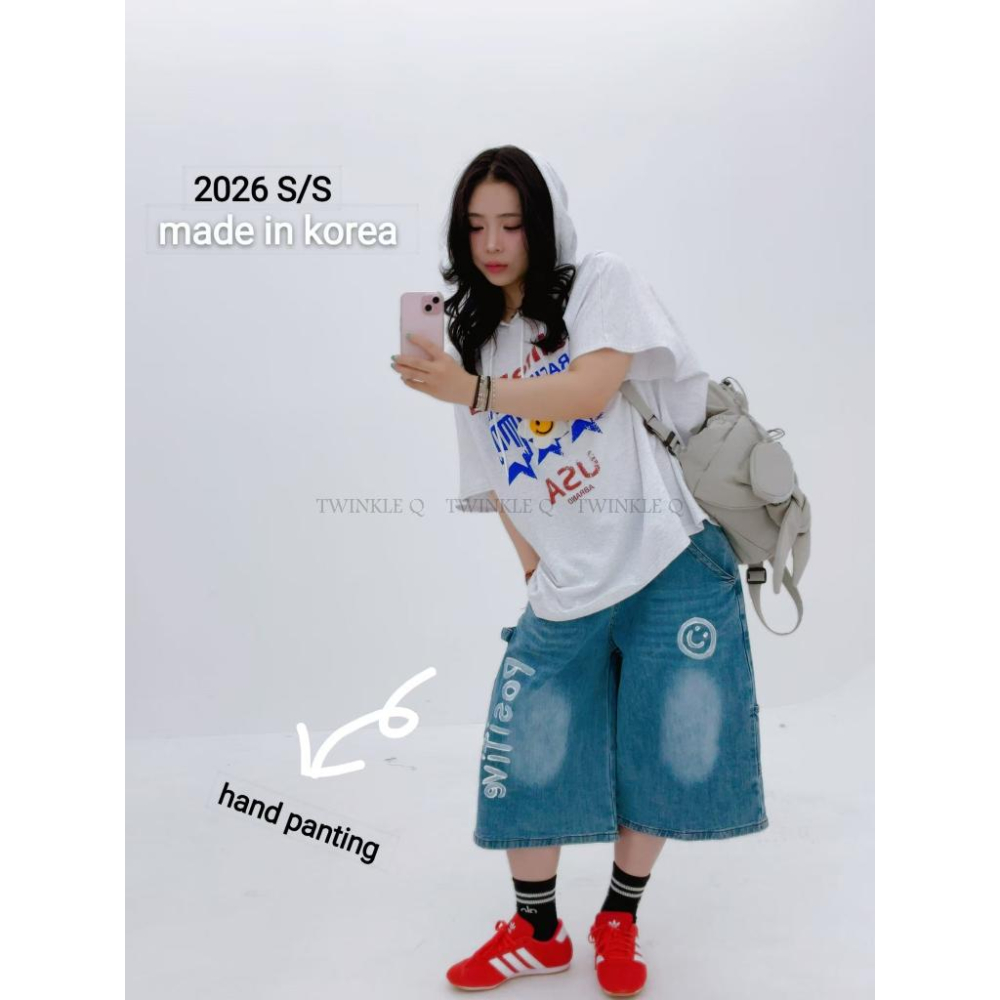 🎀TwinkleQ韓國代購BUY好物-預購✈️正韓🇰🇷 牛仔短褲 字母 手繪 刷白 鬆緊 口袋 寬鬆 休閒 牛仔褲 短褲-細節圖5