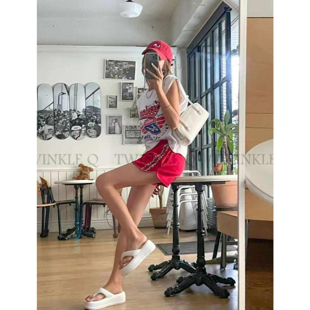🎀TwinkleQ韓國代購BUY好物-預購✈️正韓🇰🇷 無袖背心 美式風格 圖案印花 休閒 無袖上衣 背心-細節圖8