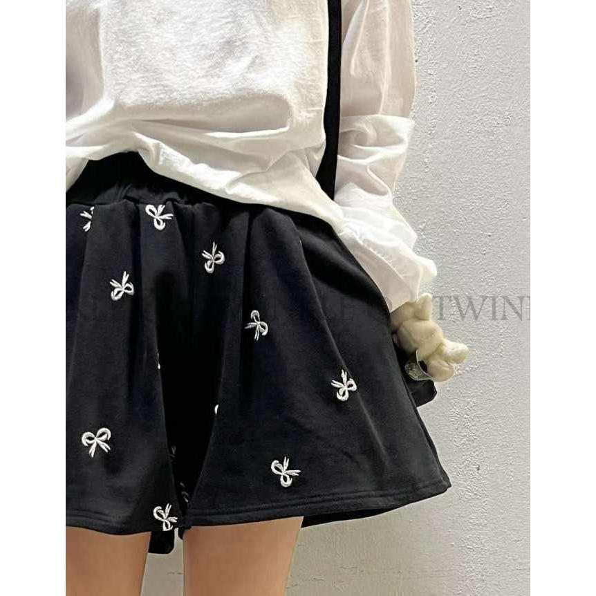 🎀TwinkleQ韓國代購BUY好物-預購✈️正韓🇰🇷 休閒短褲 蝴蝶結 刺繡 鬆緊 居家 短褲-細節圖5