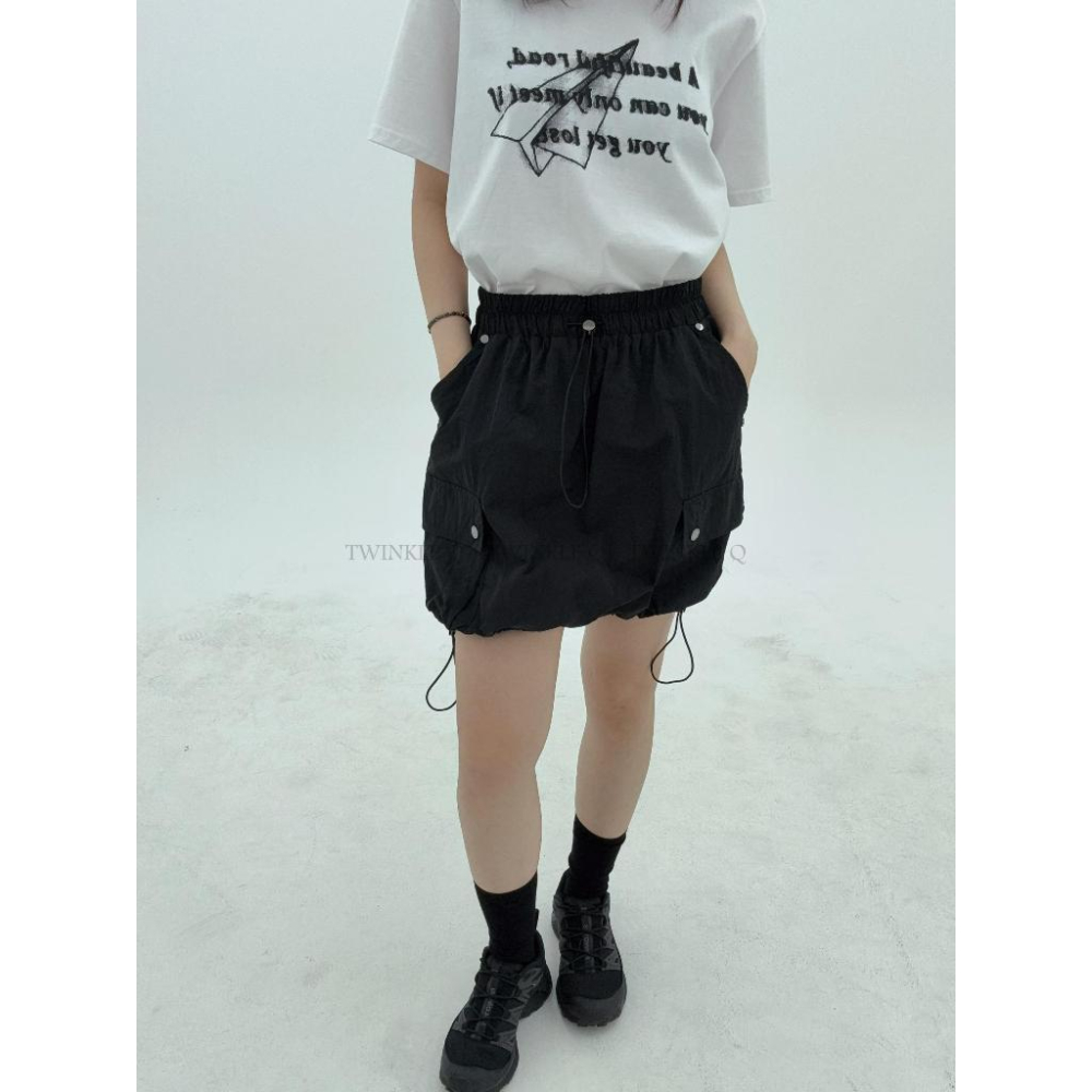 🎀TwinkleQ韓國代購BUY好物-預購✈️正韓🇰🇷 休閒短裙 素色 工裝裙 內裡 鬆緊 拉繩 短裙-細節圖3