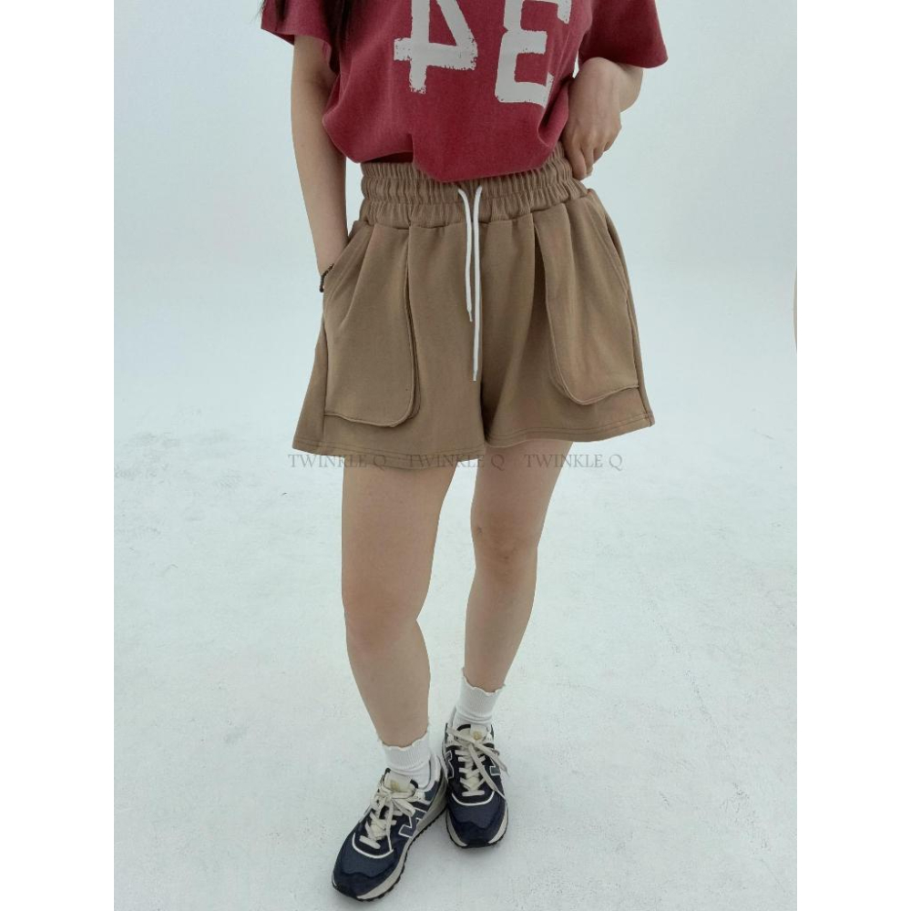 🎀TwinkleQ韓國代購BUY好物-預購✈️正韓🇰🇷 休閒短褲 素色 百搭 口袋 鬆緊  居家 運動 短褲-細節圖3